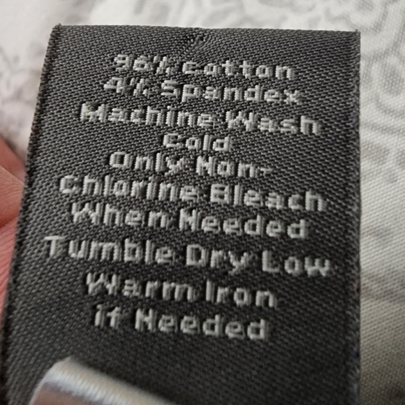 Ann Taylor Margo Navy Blue Capri Pants Shorts Neutral Basic Capsule Career EUC - Picture 5 of 5